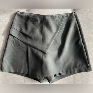 Zara Mini Black Skort